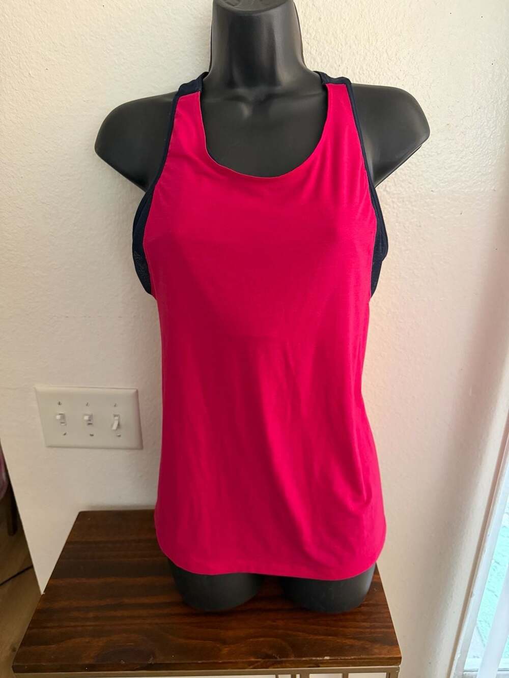 Athleta 2 in 1 Ultimate Support Tank Top Pink Navy Blue